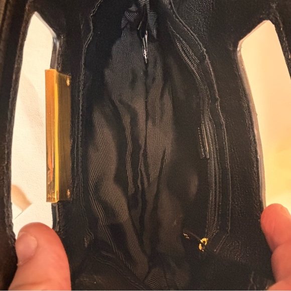 BCBG MAXAZRIA Zipper Leather Black and Gold Clutch Bag With Handle NEW WITH TAG - Picture 4 of 11